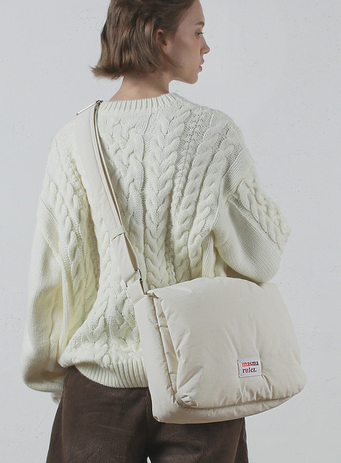 Masmarulez Large plumpy daily cross bag _ Cream