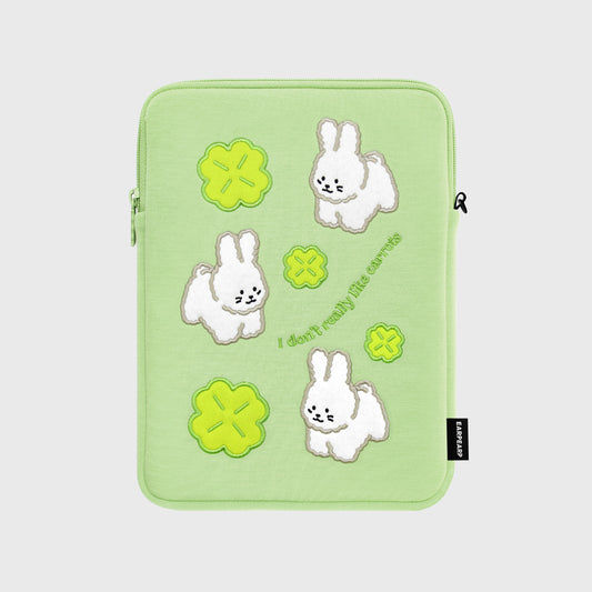 CLOVER WHITE POPO-GREEN IPAD POUCH (11 inch)