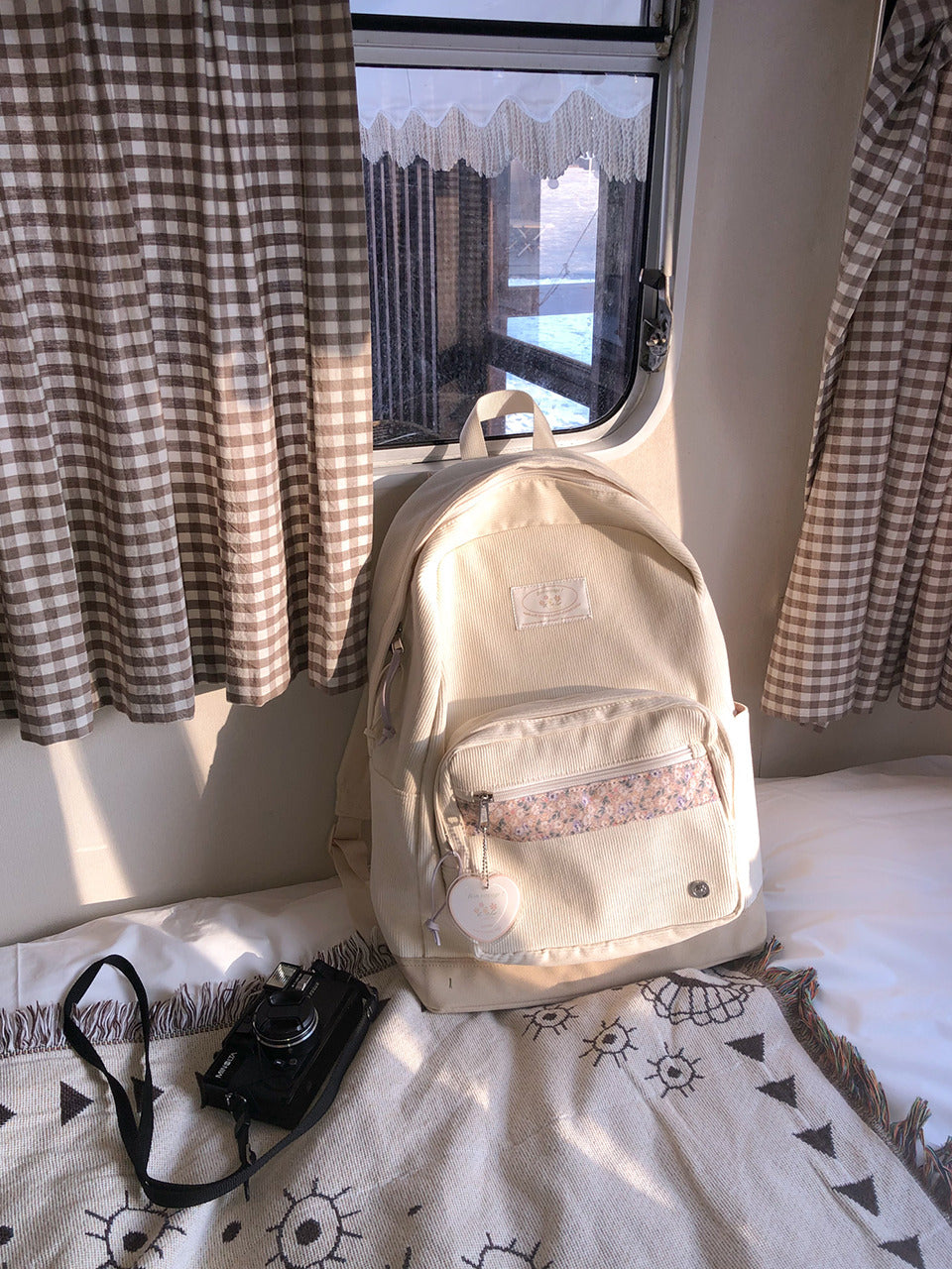 Ovuni Bon Voyage Backpack - Corduroy ivory