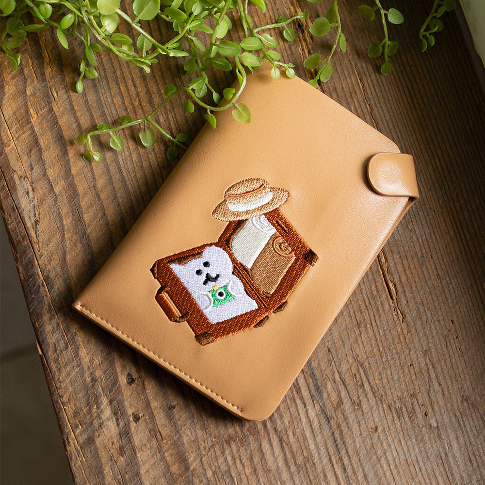 Dinotaeng Marsh Town Magnet Passport Cover 磁石護照套