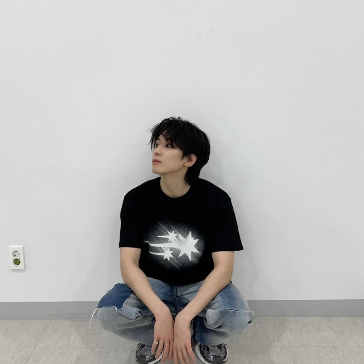 【SEVENTEEN Wonwoo同款】Nice Ghost Club Moving Symbok Tee [Black/White]