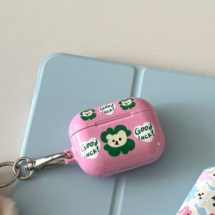 Mazzzzy clover muffin airpods case (Hard, glossy)