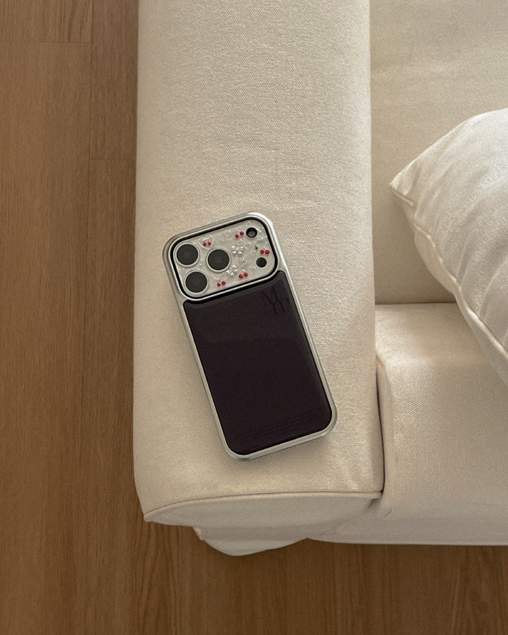 【加購享優惠】Mademoment Silver Cherry Glow (Camera deco sticker) 附送貼紙鉗✨