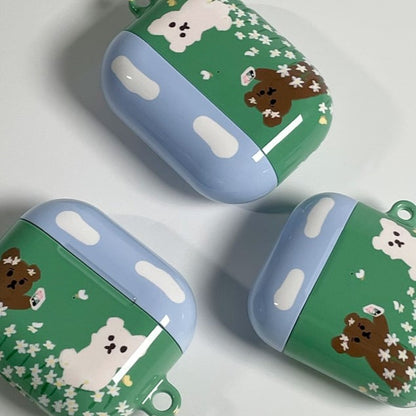 Mazzzzy picnic airpods case (Hard, glossy)