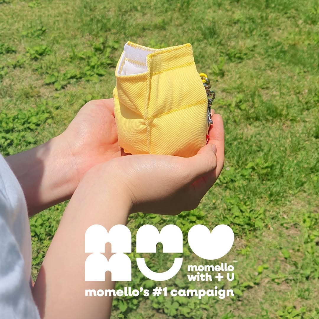 Momello Banana Mini Milk Keyring Pouch