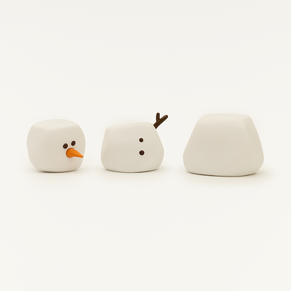 Dinotaeng Snowman Stack figure