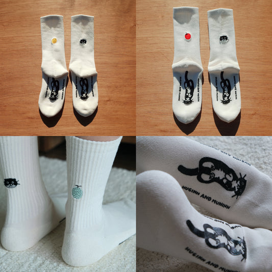 HUGINN AND MUNINN X SOCKSTAZ Fruit mo socks (3色)