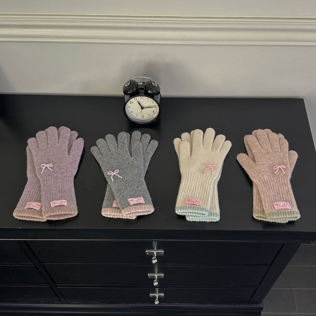 Mazzzzy Love is everywhere gloves (4色)