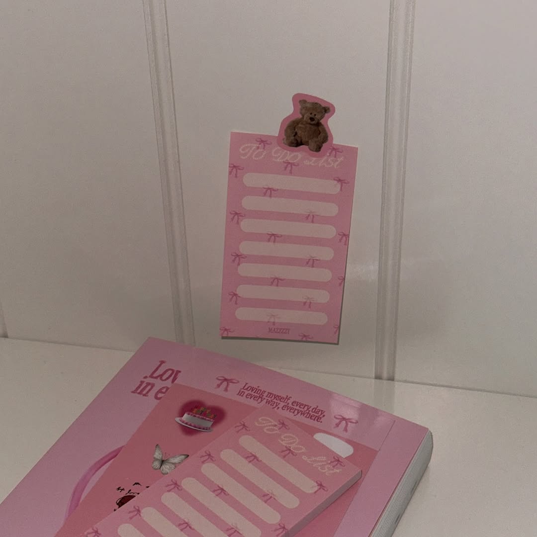Mazzzzy All Ways to Love heart Diary