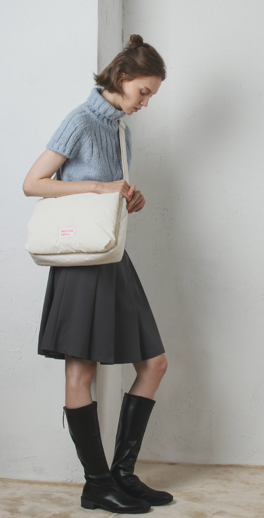 Masmarulez Large plumpy daily cross bag _ Cream