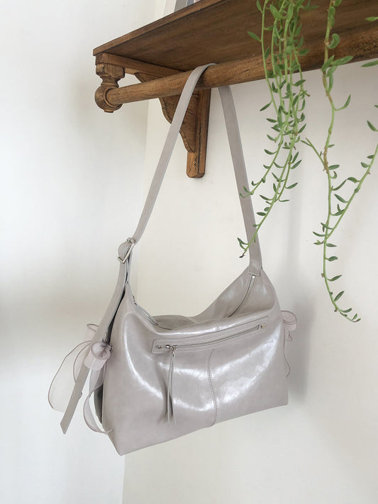 Ovuni Pillow Ribbon Bag_Warm Grey