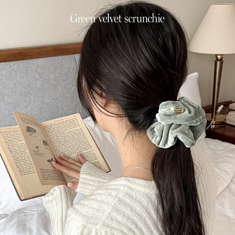 Mademoment Velvet Scrunchie (4色) 髮圈