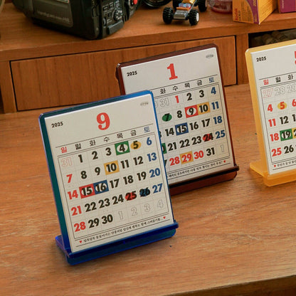 Ahmugaec 아무개씨 2025 Palm Table Calendar (3色)