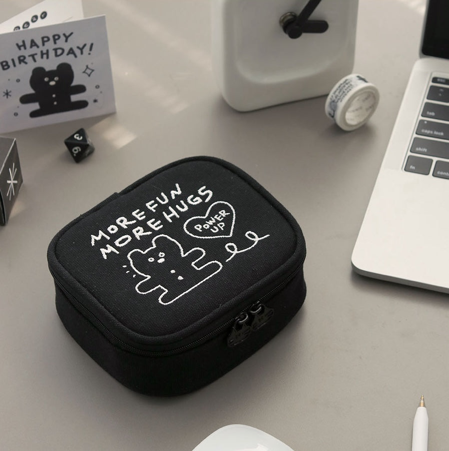 Iconic Doodle Mini Pouch (4款)