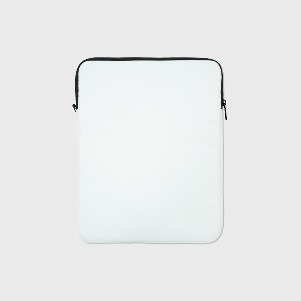 Earp Earp Kitsch Retro White Ipad/Notebook Pouch (11/13/15 inch)