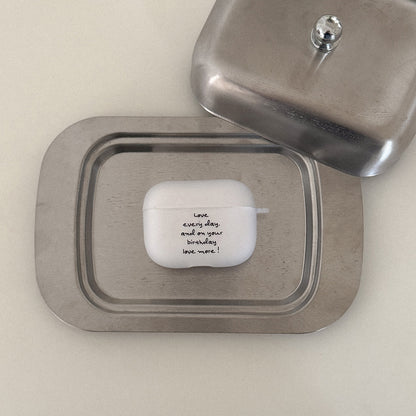 Mademoment Love Every Day Airpods Case (半透明殼)