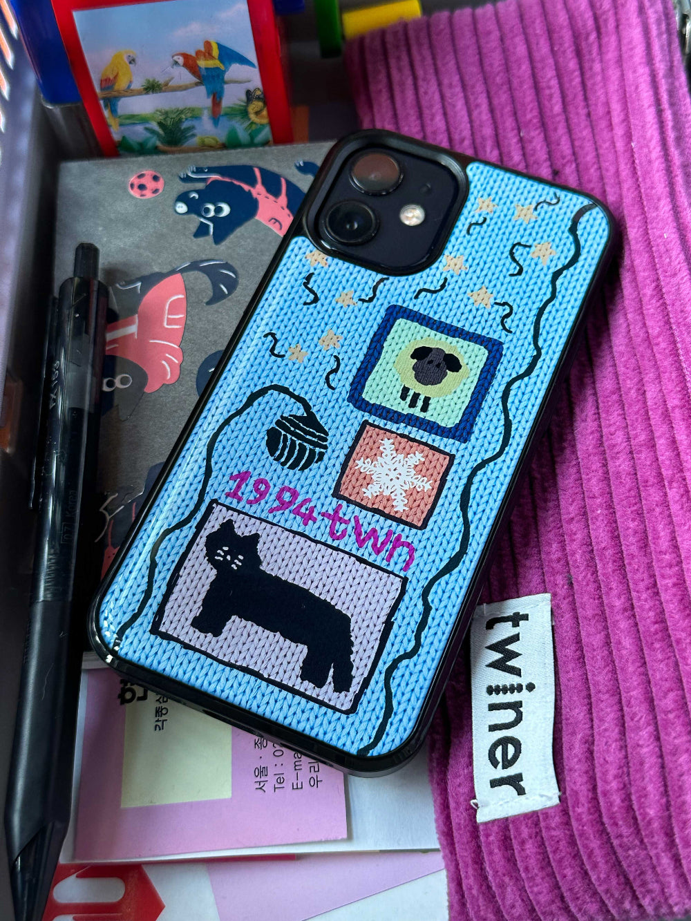 [Pre-order] Twiner Cat and Knits-Sky Phone Case (Epoxy)