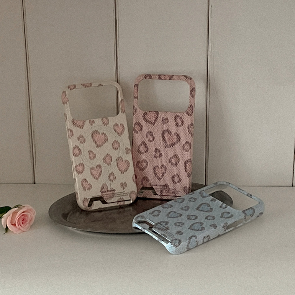 Lovely Leopard Fabric Phone Case (Hard/Card Storage/Magsafe)