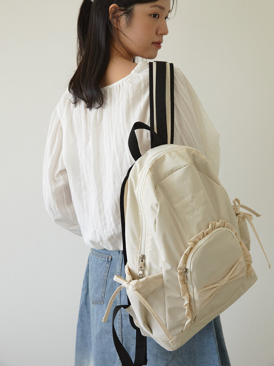 Ovuni Ruffle ribbon backpack_ivory