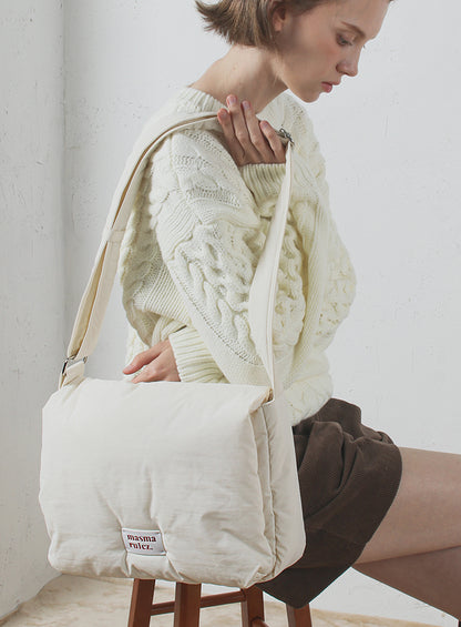 Masmarulez Large plumpy daily cross bag _ Cream