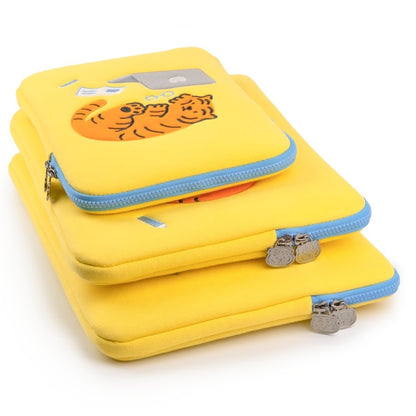 Muzik Tiger Sleepy Tiger Ipad/Notebook Pouch (9.7-16 inch)