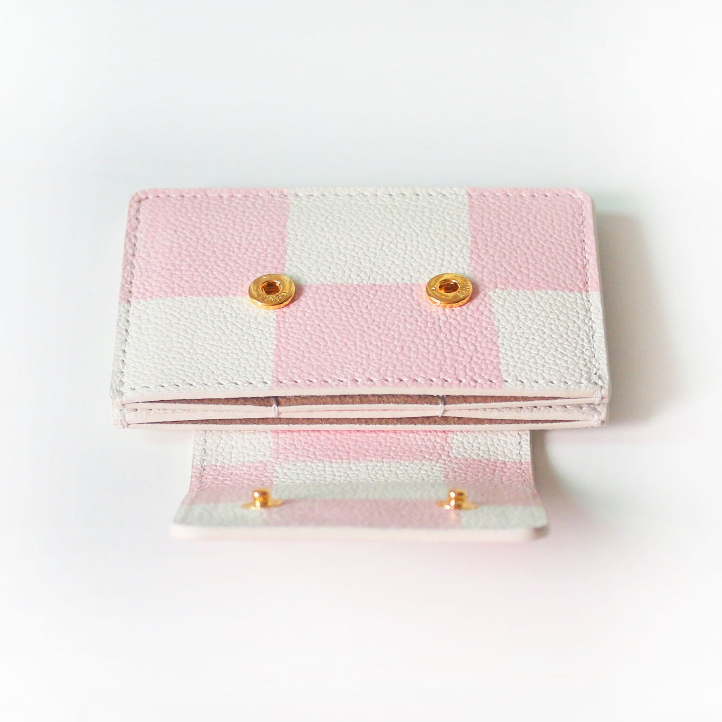 Keike 'shape of' wallet - pink check