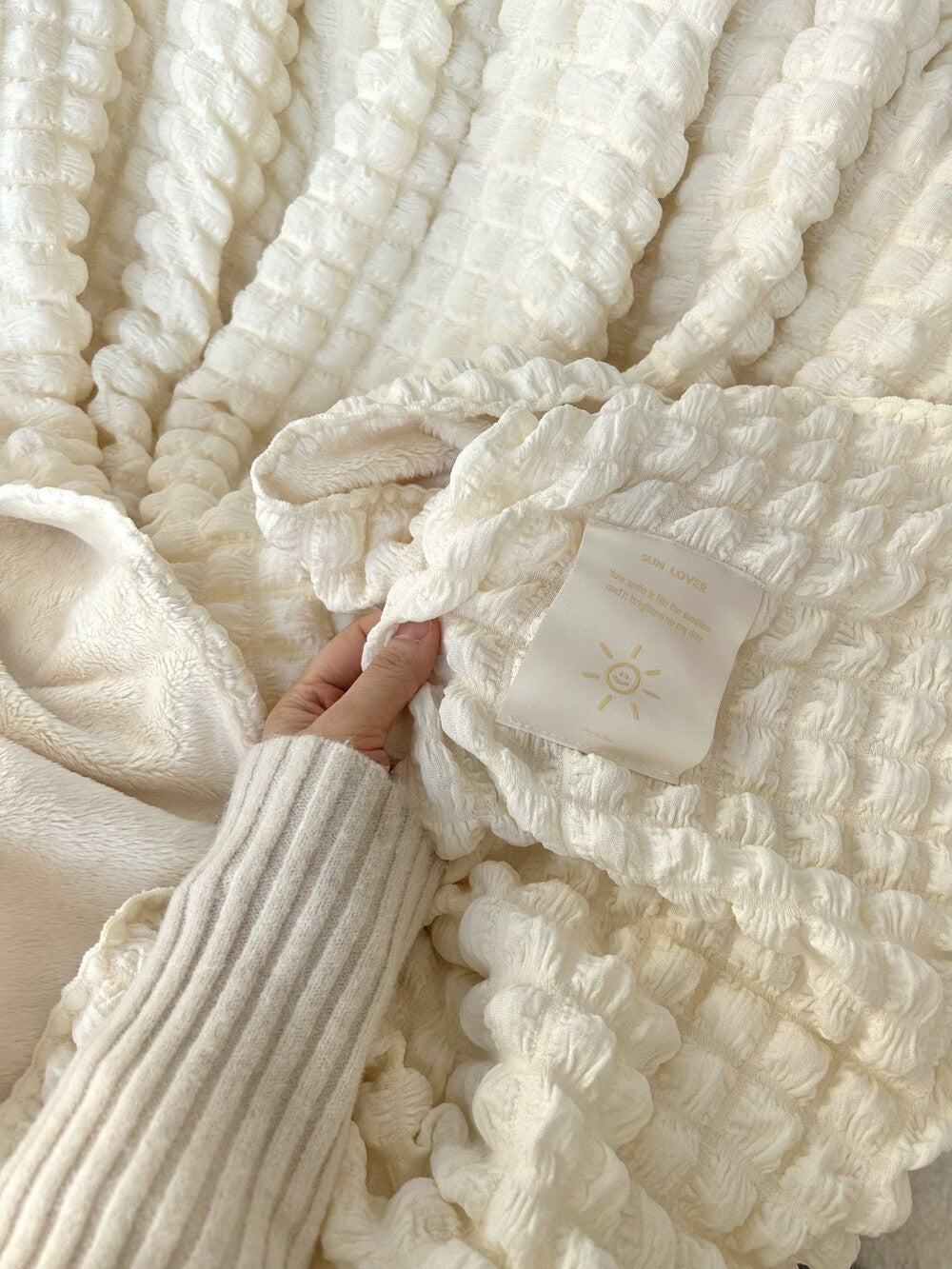 【Restock🌟】Skyfolio Double-sided Blanket (Sky blue/Ivory)