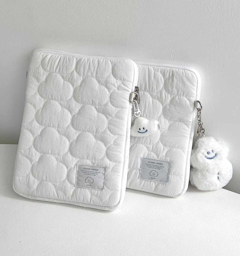 Skyfolio Cloud Quilting Ipad/Notebook Pouch -White (11, 13-14 inch)