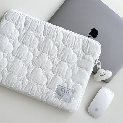 Skyfolio Cloud Quilting Ipad/Notebook Pouch -White (11, 13-14 inch)