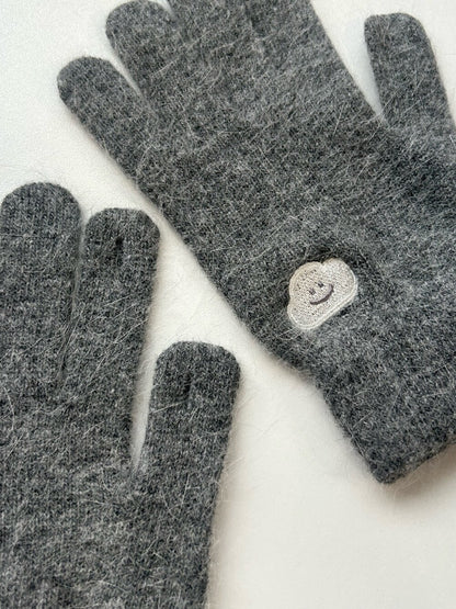 Skyfolio Angora Gloves 刺繡圖案手套