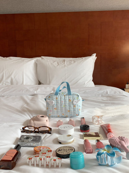 Jellyland Signature Pouch - Angel milk blue 手提化妝袋