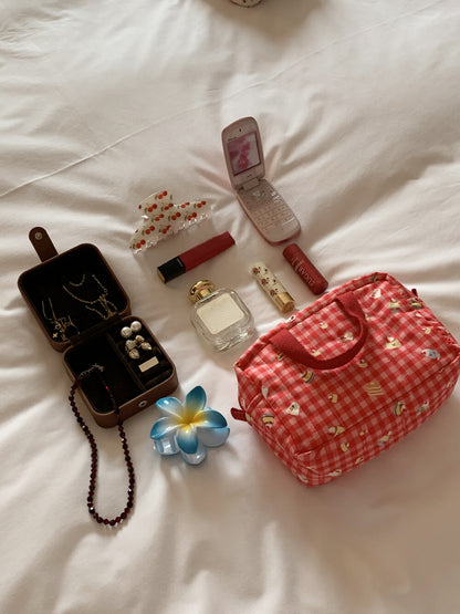 Jellyland Signature Pouch - Red check 手提化妝袋