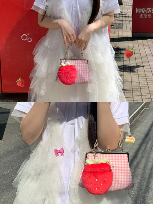 【新上架優惠🍓】Jellyland Red Strawberry Pouch