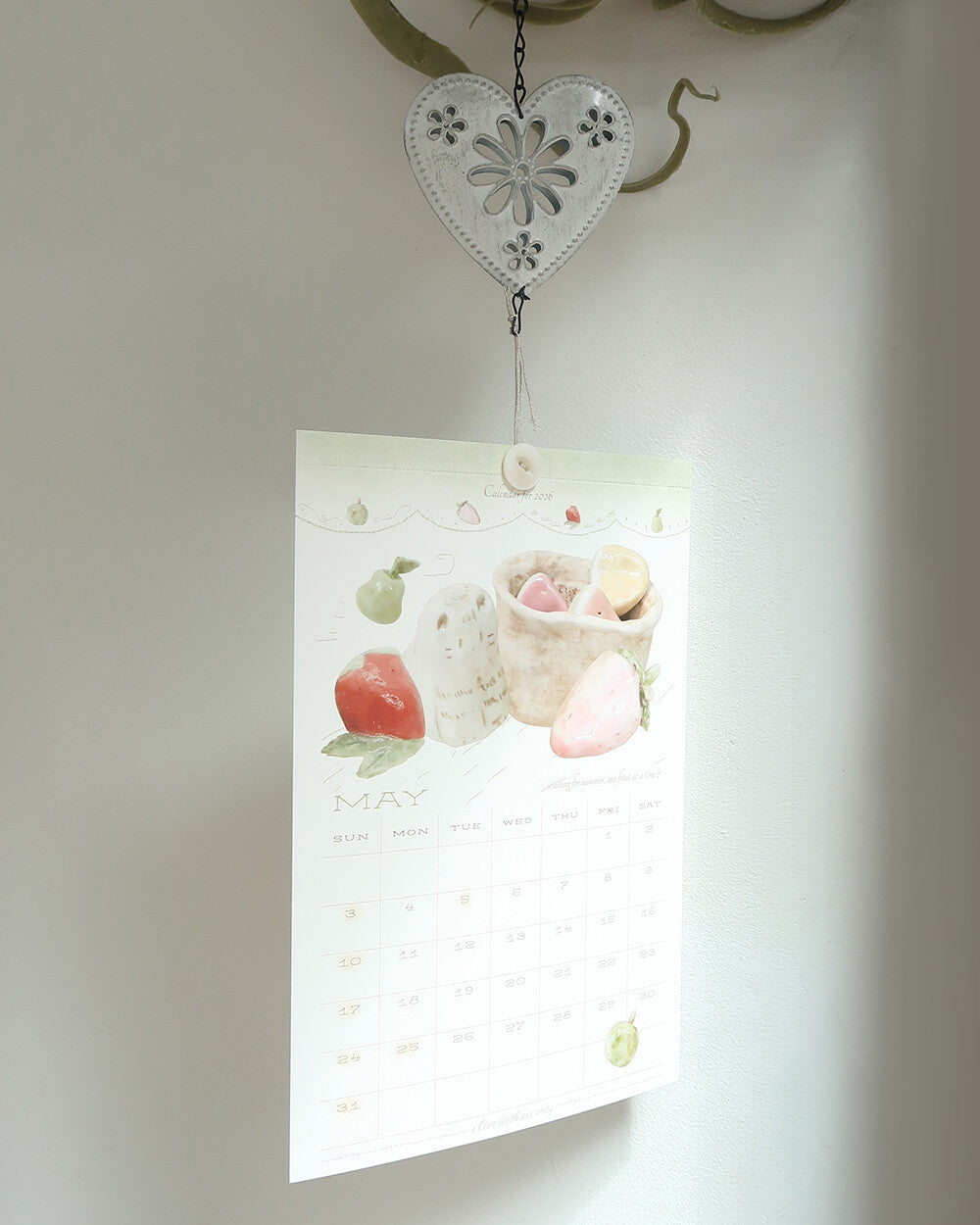 【第二輪預訂】I live with six cats 2026 Button Calendar 鈕扣月曆