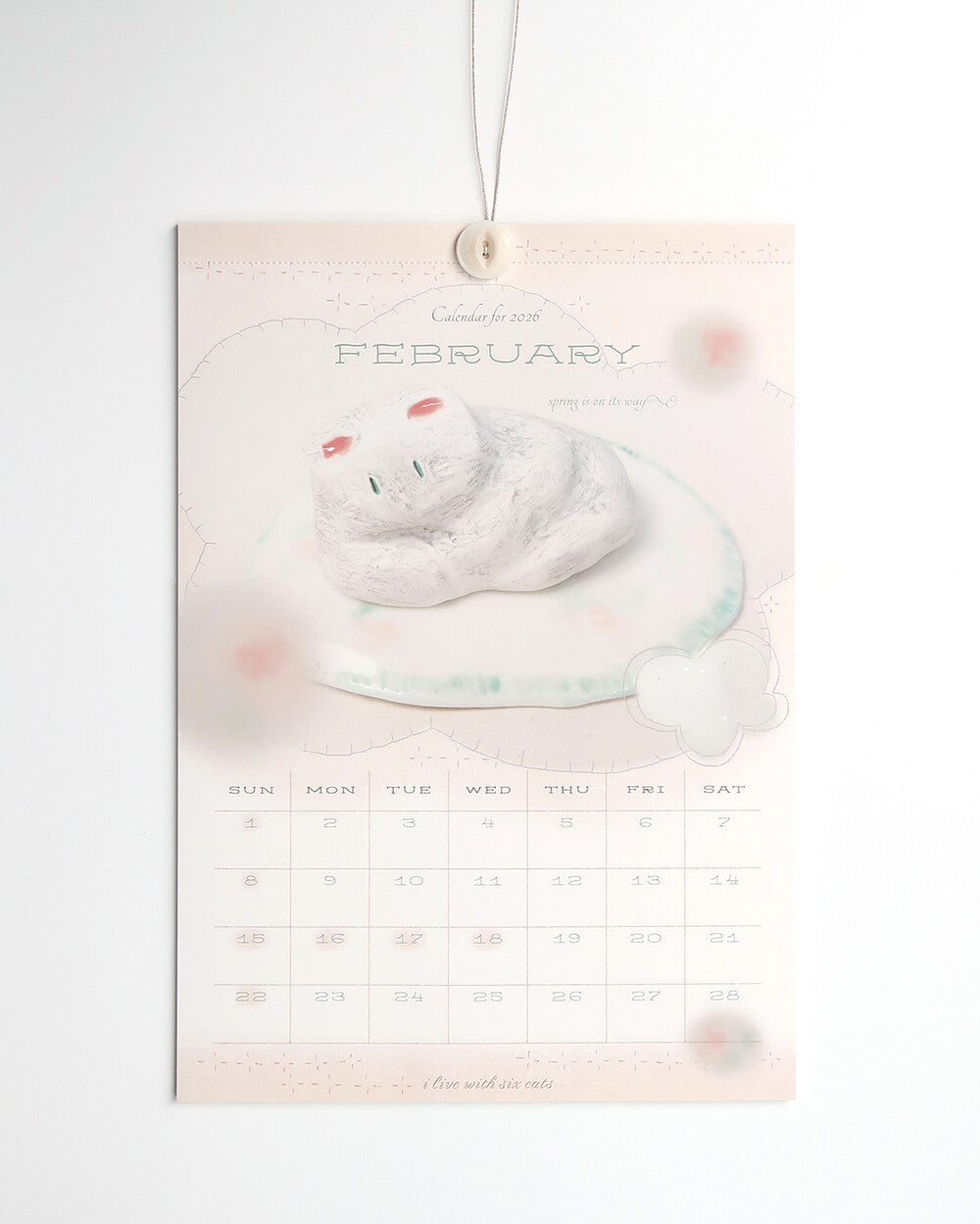 【第二輪預訂】I live with six cats 2026 Button Calendar 鈕扣月曆