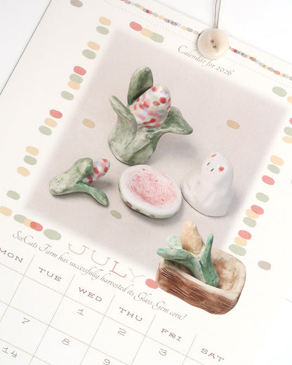 【第二輪預訂】I live with six cats 2026 Button Calendar 鈕扣月曆