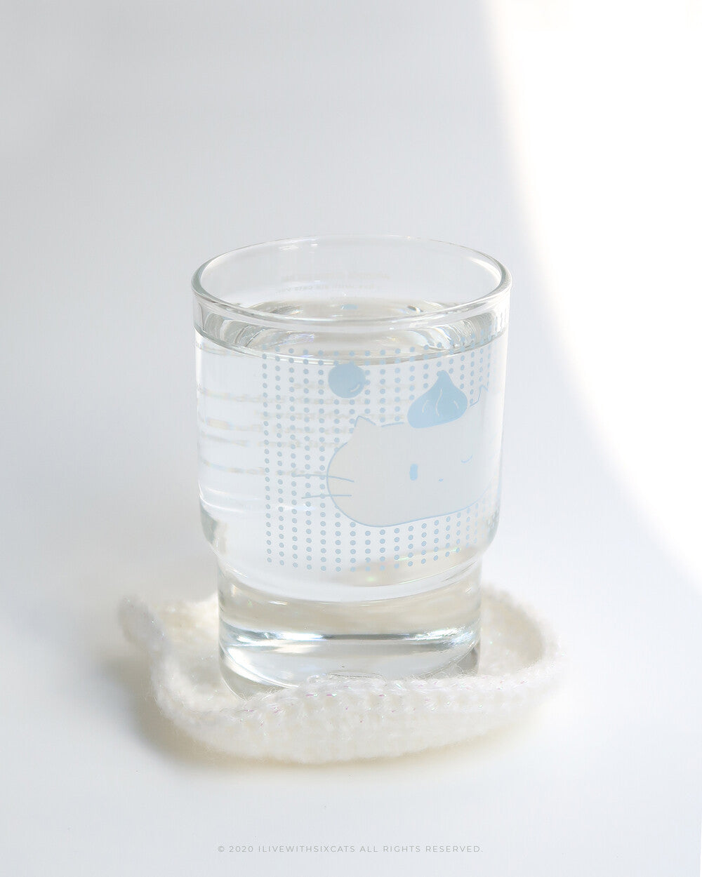 I live with six cats Whipped Cream Cat Hat Glass (245mL)