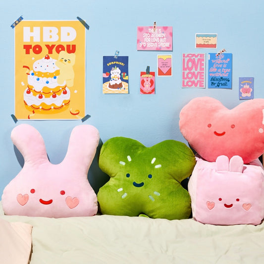 Butter Shop Lucky Hug Cushion (2款)