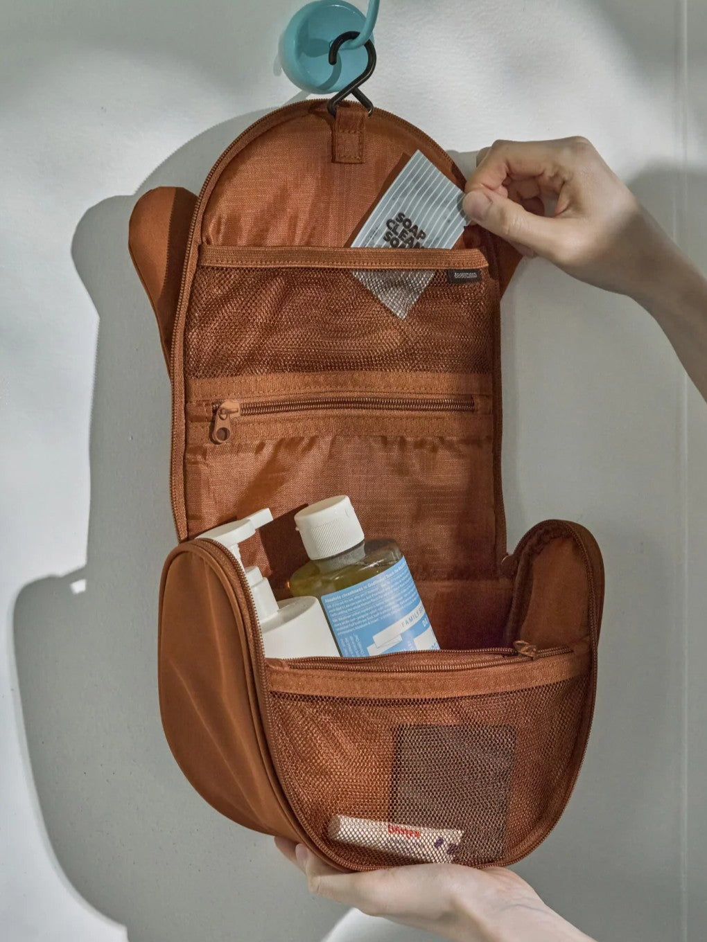 Joguman [Together] Woody Hanging Pouch 旅行化妝袋