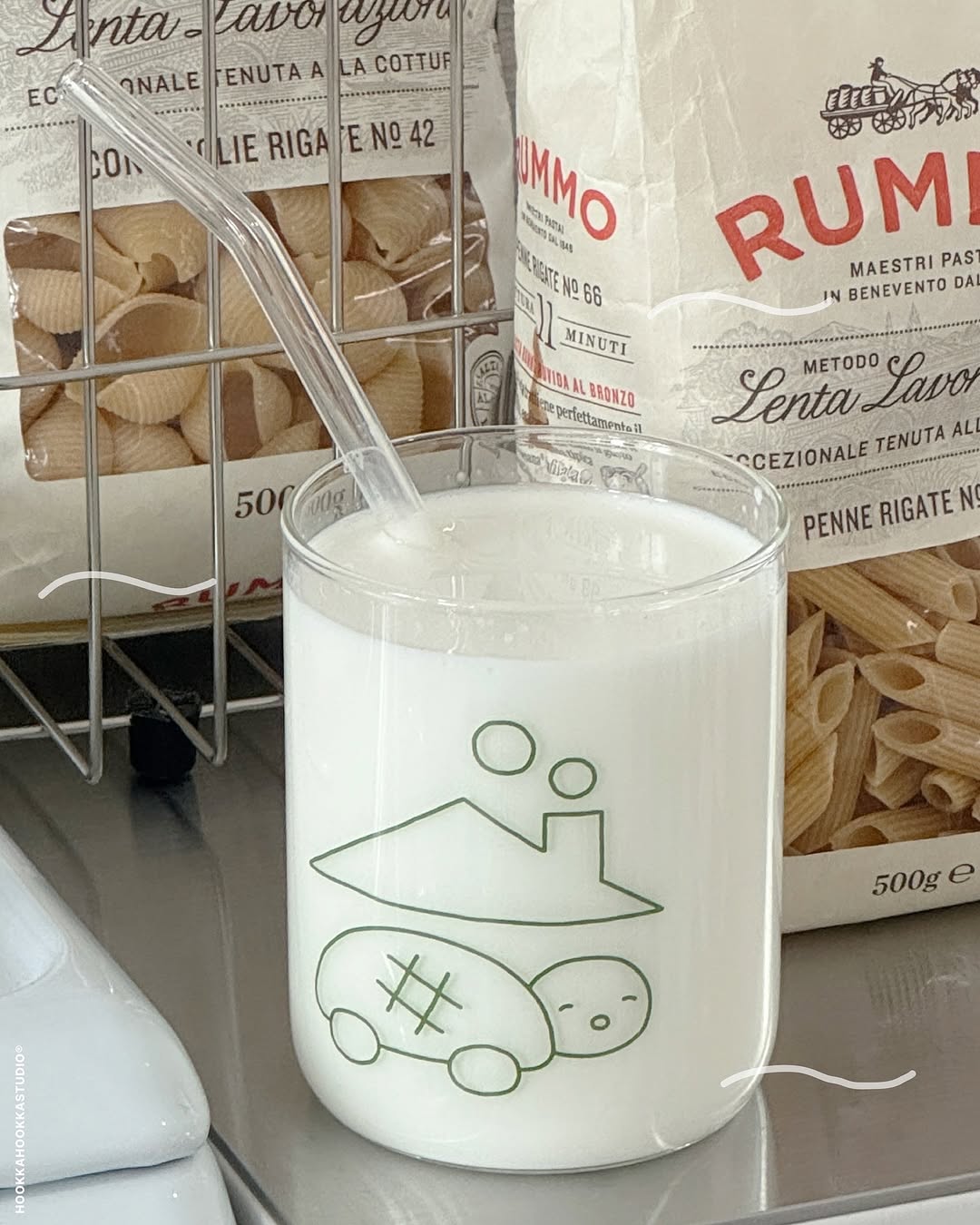 Hookka Hookka Studio Melonpan Turtle's House Glass Cup