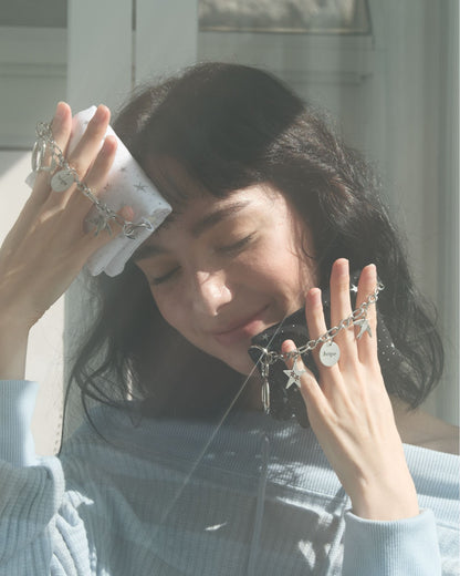 Cozing Star Chain wallet_white