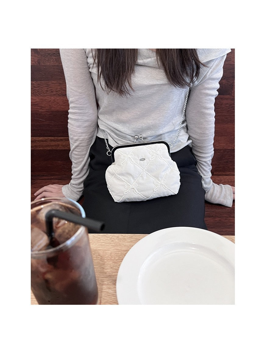 Peakdrawing [M] Knitting pure ribbon frame bag