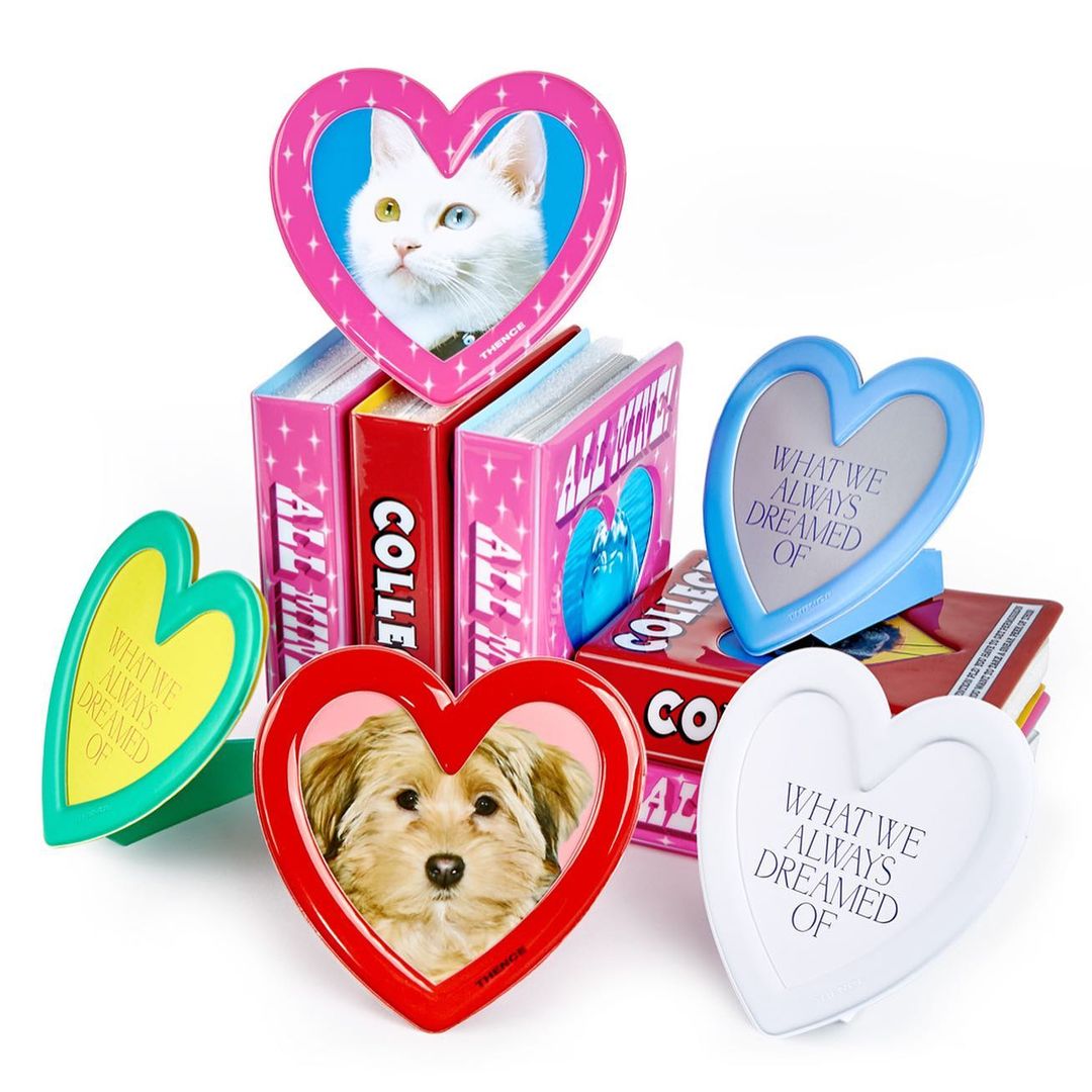 Thence Magnet Stand Photo Frame_Heart_Red