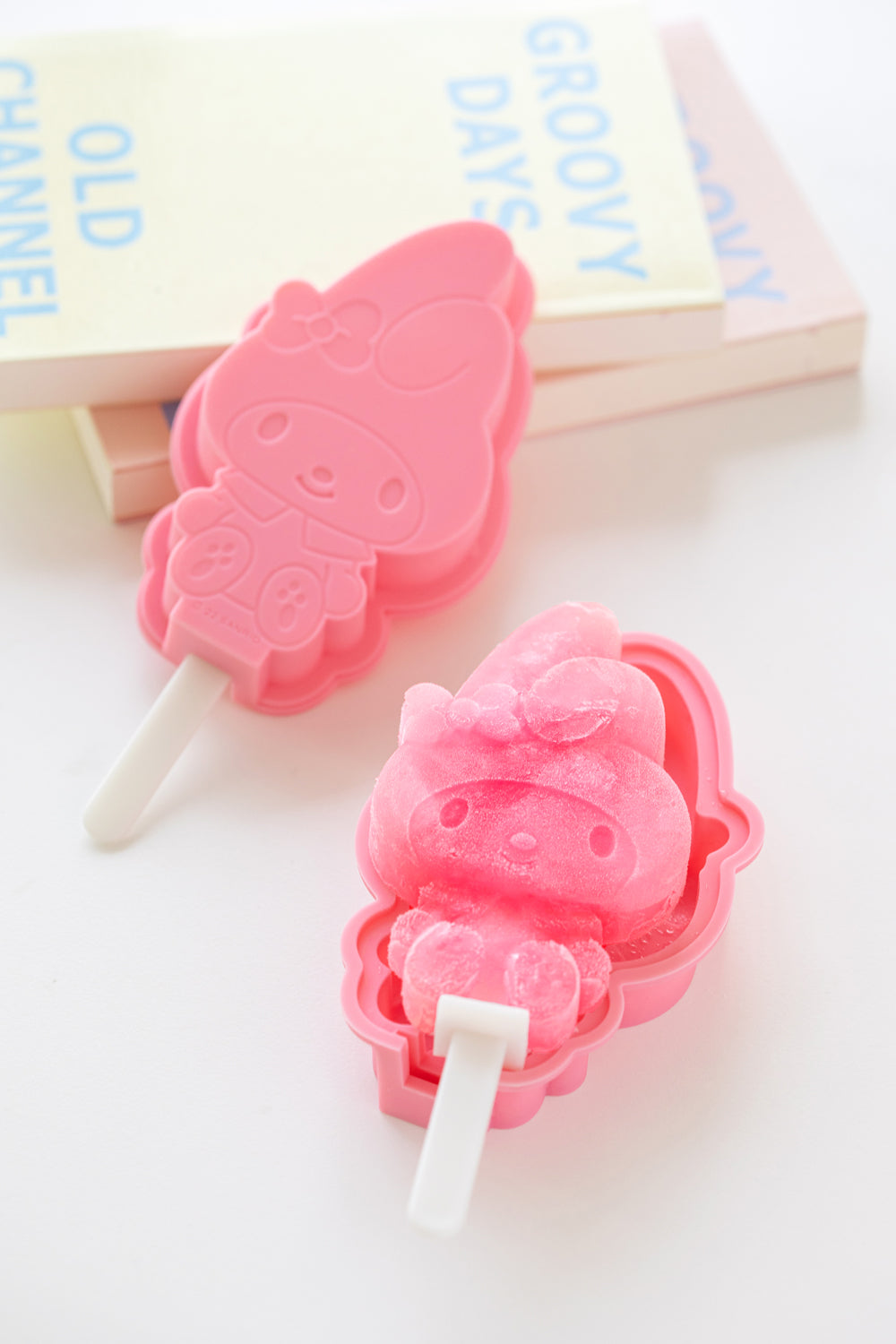 Sanrio Ice Cream Mold (Kuromi/Melody)