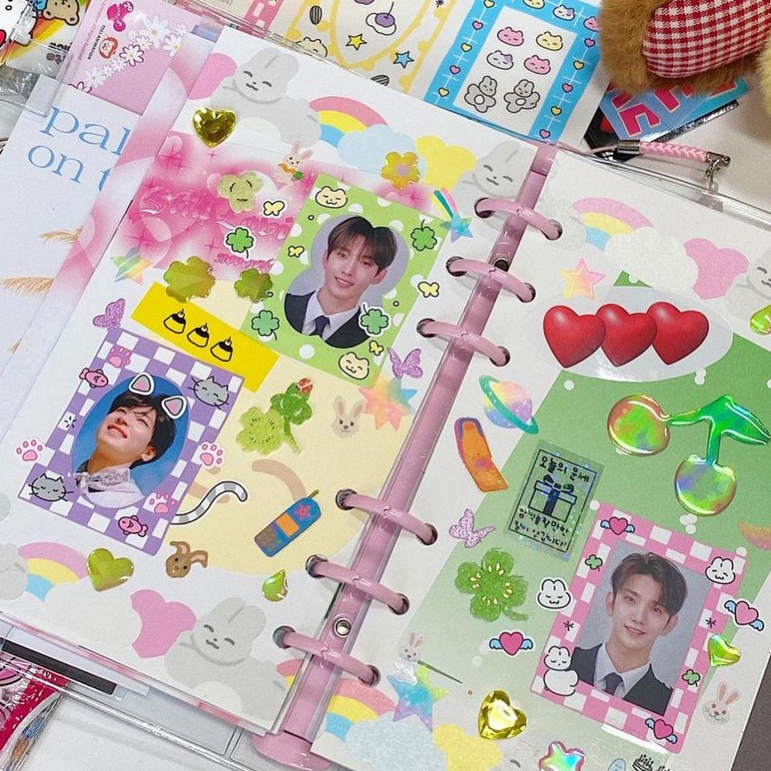 Heeheeclub ID Photo Frame Sticker