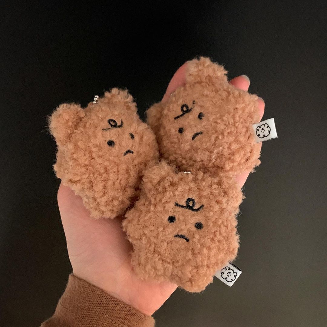 【買2件減$10】I HATE RAIN Mini Keyring (2色)