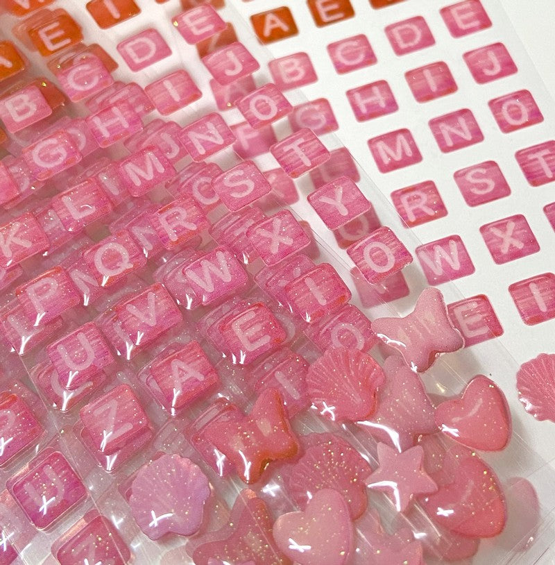 Pearly Button Epoxy Alphabet Sticker (4色)